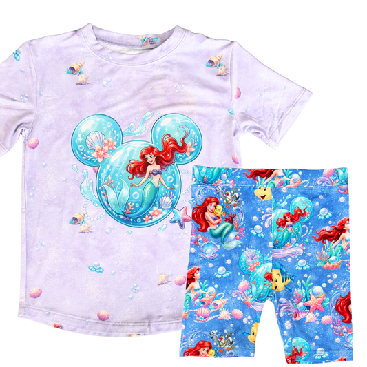 Seagulls and Seashells T-shirt and Bike Shorts