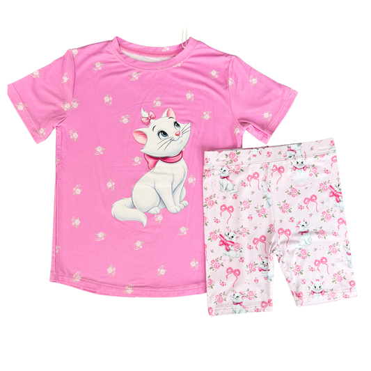Teacup Kitty T-shirt and Bike Shorts