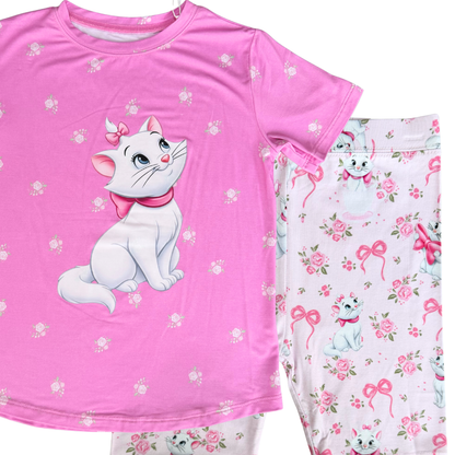 Teacup Kitty T-shirt and Bike Shorts